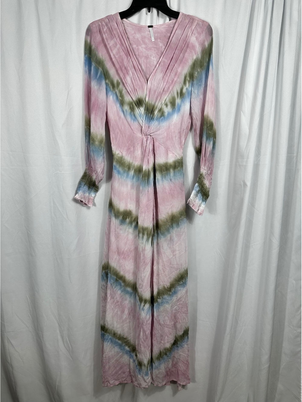 YFB Pink Tie-Dye Viscose Maxi Dress with Long Sleeves and V-Neck Medium